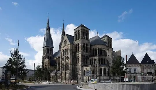 Apartment Vivez Le Confort Moderne Pour 4 Personnes *